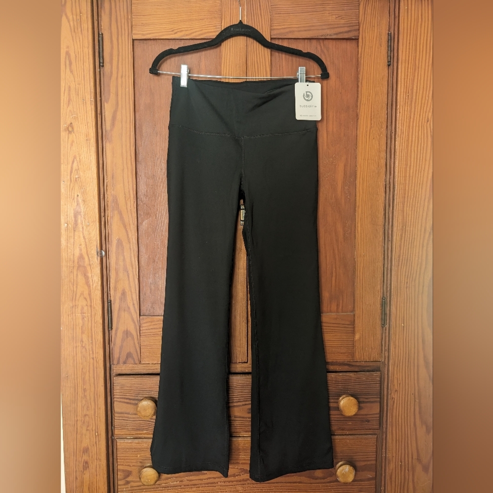 NWT, athletic, boot cut, kick out, yoga pants